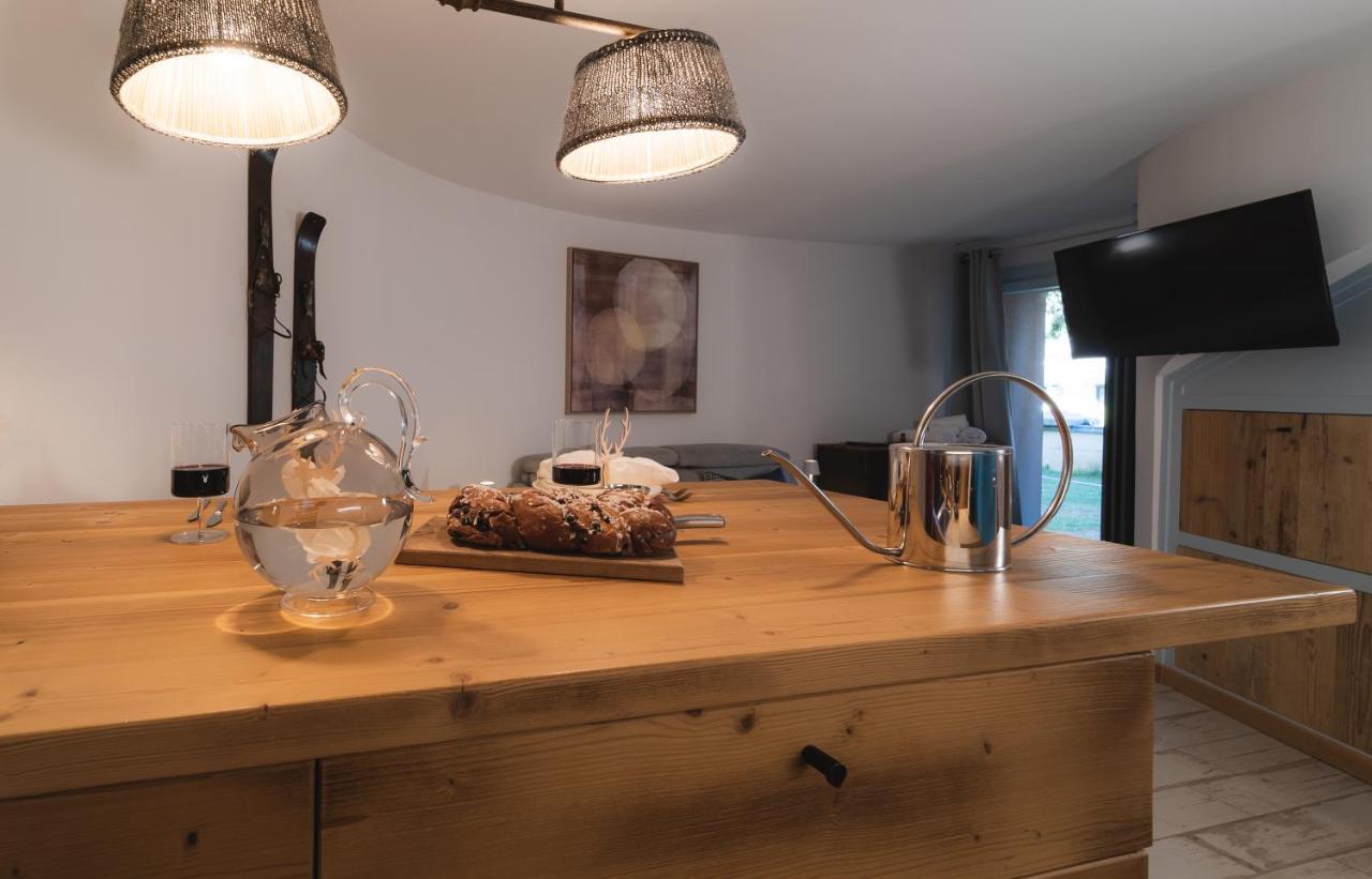 Mdc Apartments 마돈나 디 캄필리오 외부 사진